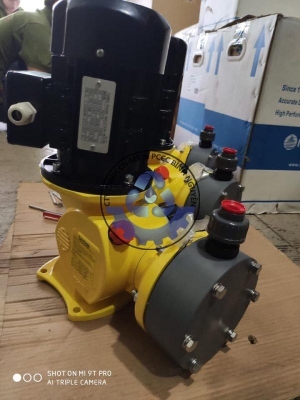 Bơm Định Lượng Miltonroy GB0080TP1MNN Đầu Bơm PVDF